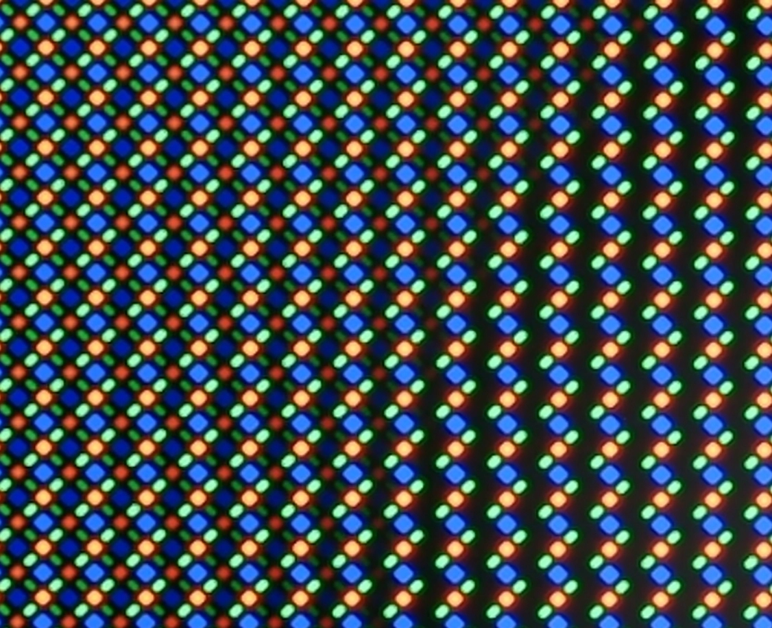 d3TCXp1MrMuY.webp (350 KB)