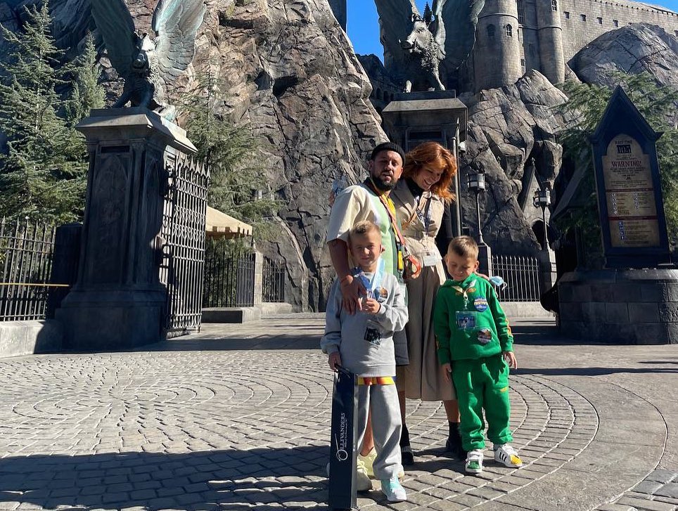 Monatik поздравил младшего сына с днем рождения и показал